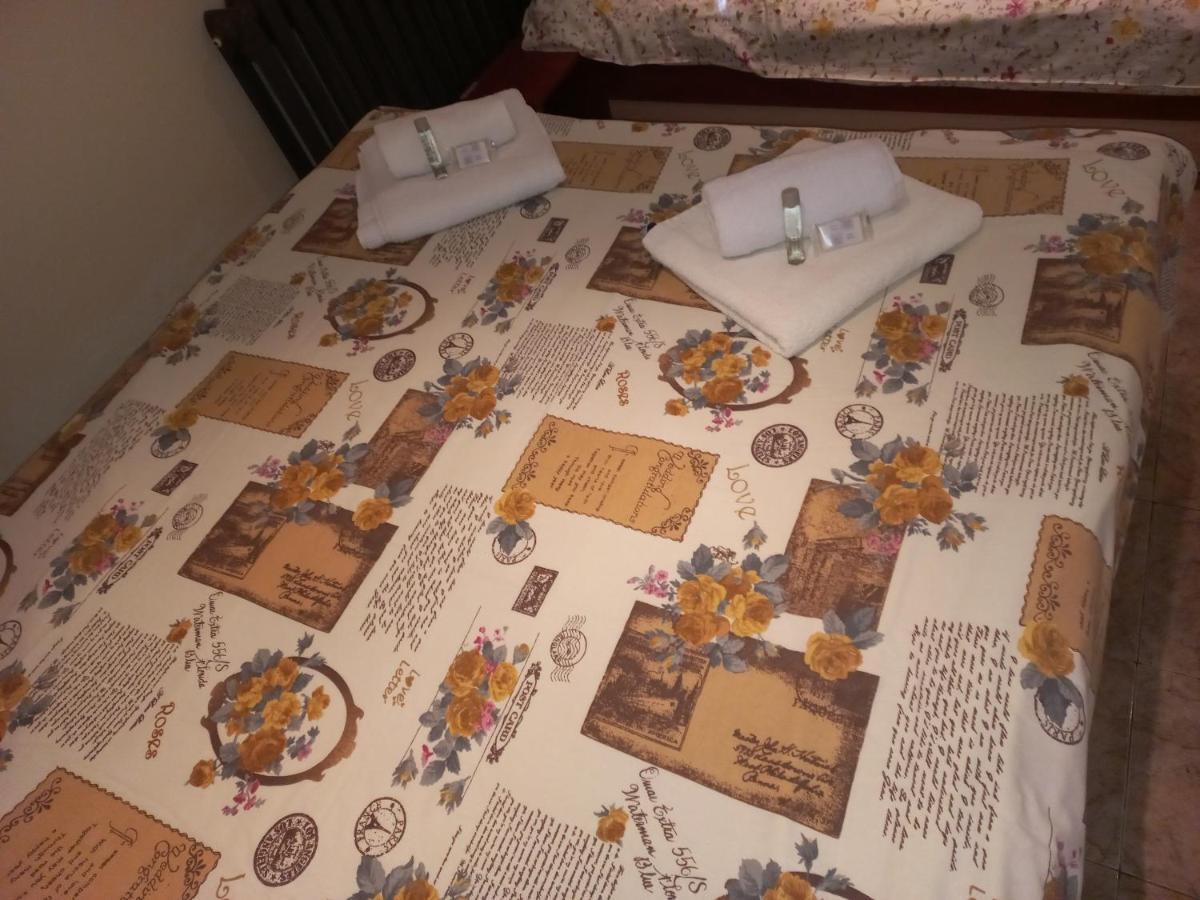 Къща За Гости -Хт 斯维伦格勒 外观 照片