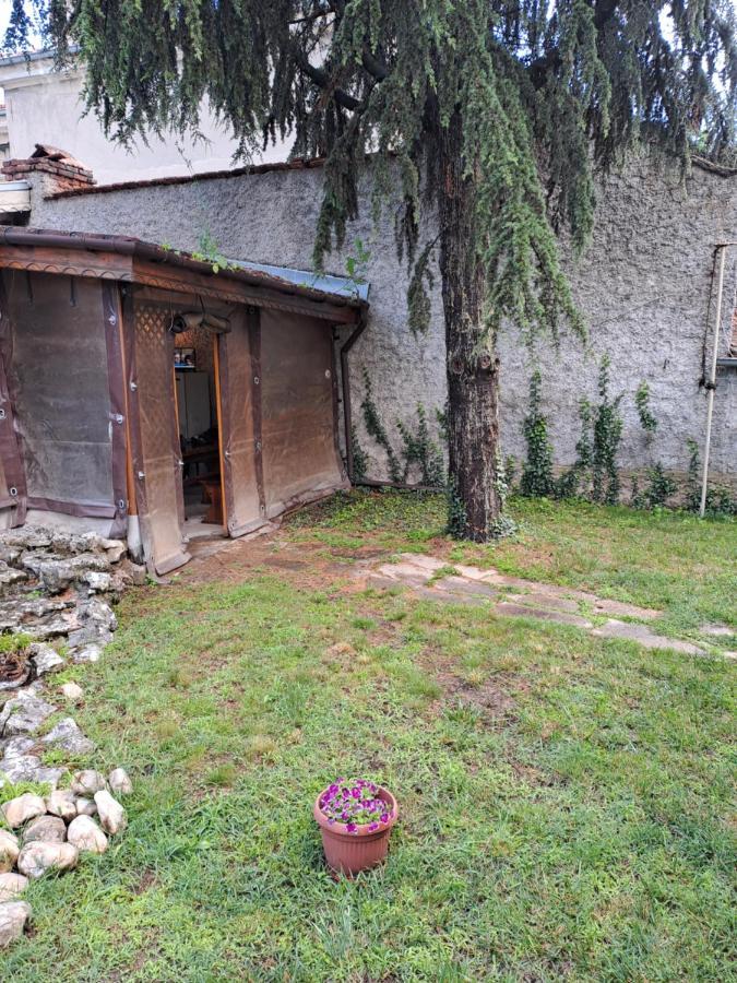 Къща За Гости -Хт 斯维伦格勒 外观 照片
